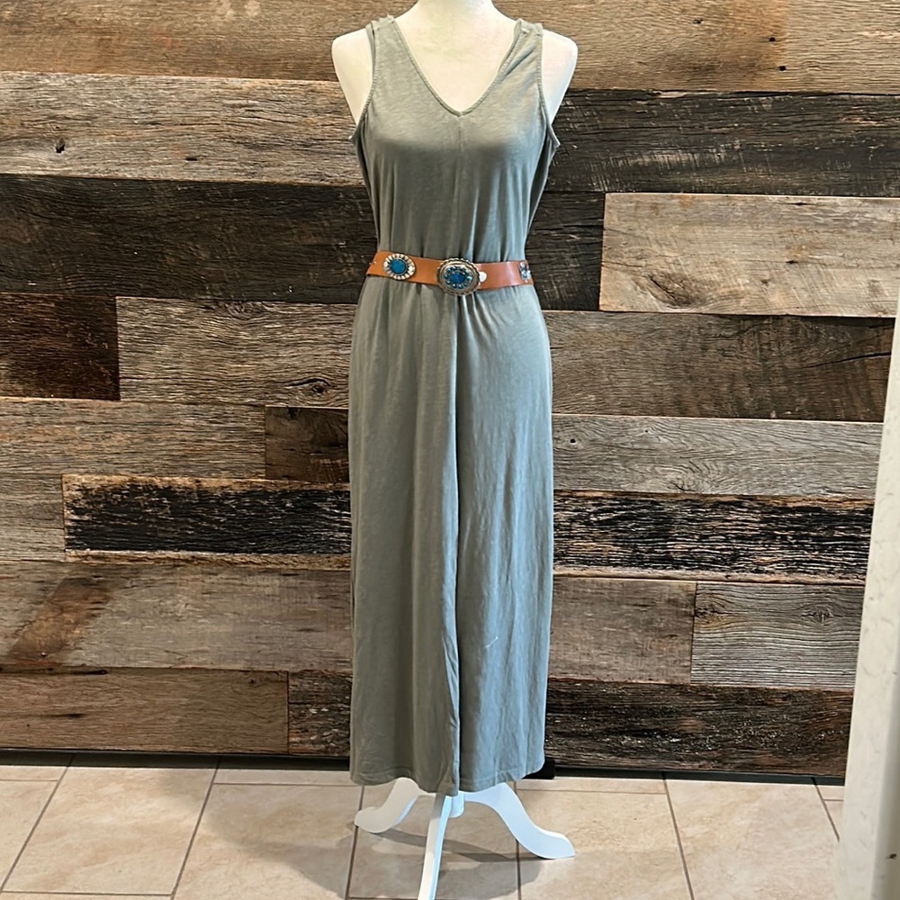NEW Sundry Easy V-neck Jumpsuit in Sage Green - Picture 6 of 6